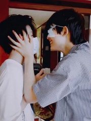 不盖被子打扑克在线观看